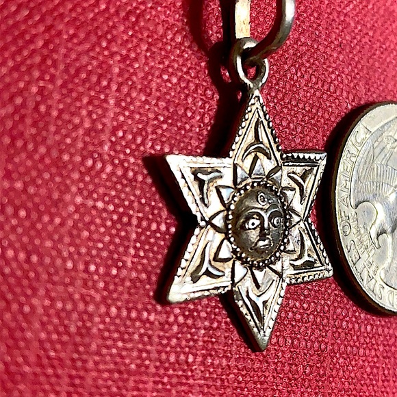 🖤VTG💕Sterling Sun ☀️ n star ⭐️ pendant - Picture 3 of 6
